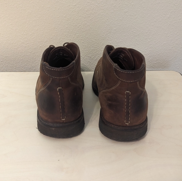 Johnston & Murphy Copeland Chukka Boots | Brown | Leather - Picture 3 of 7